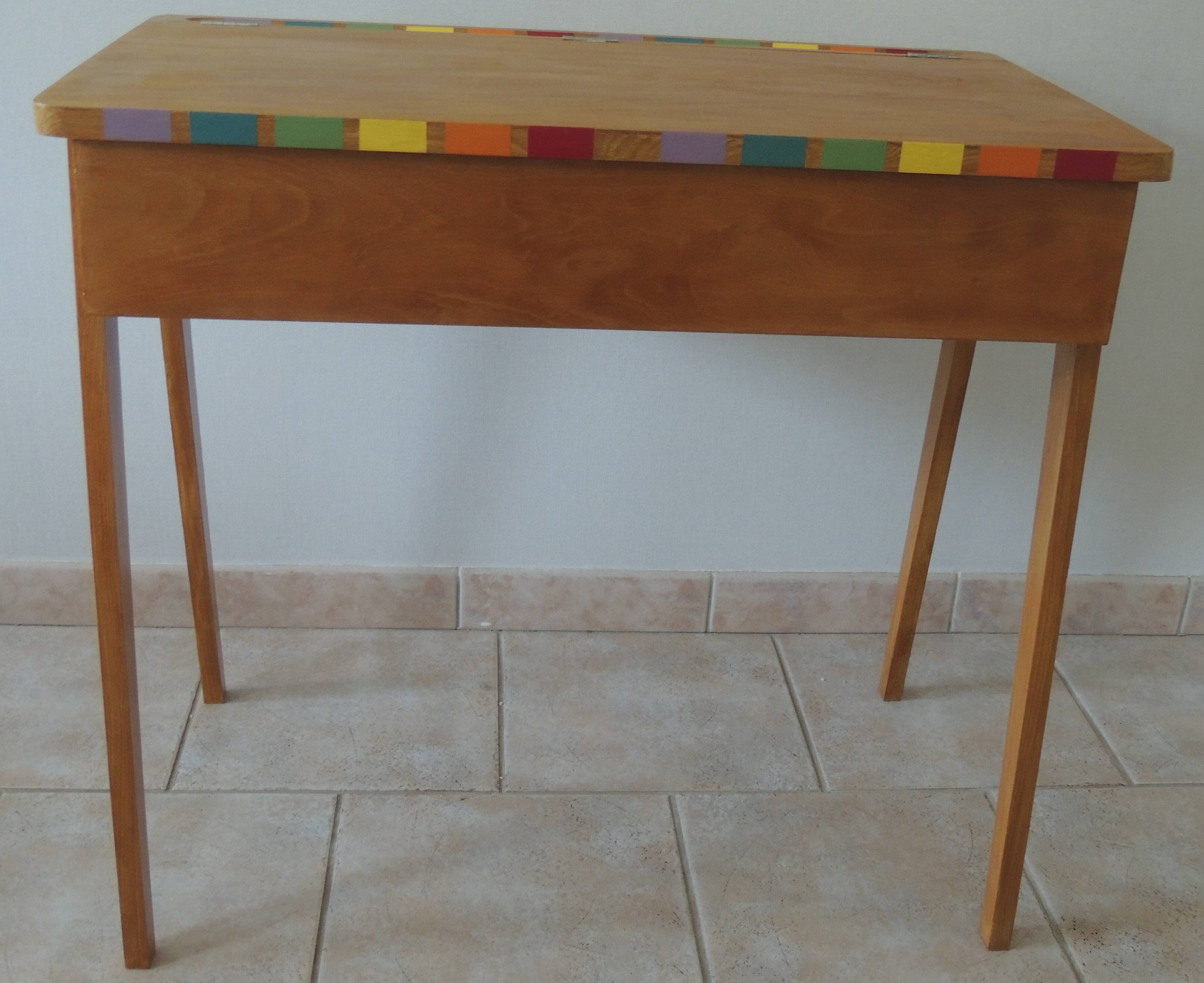 Children's desk