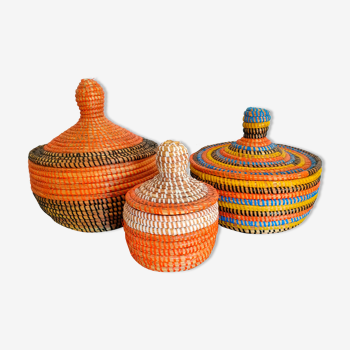 Set of 3 round baskets