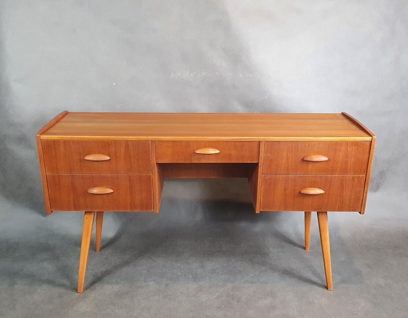 Vintage teak desk with 5 drawers, Restored, Norway 1960