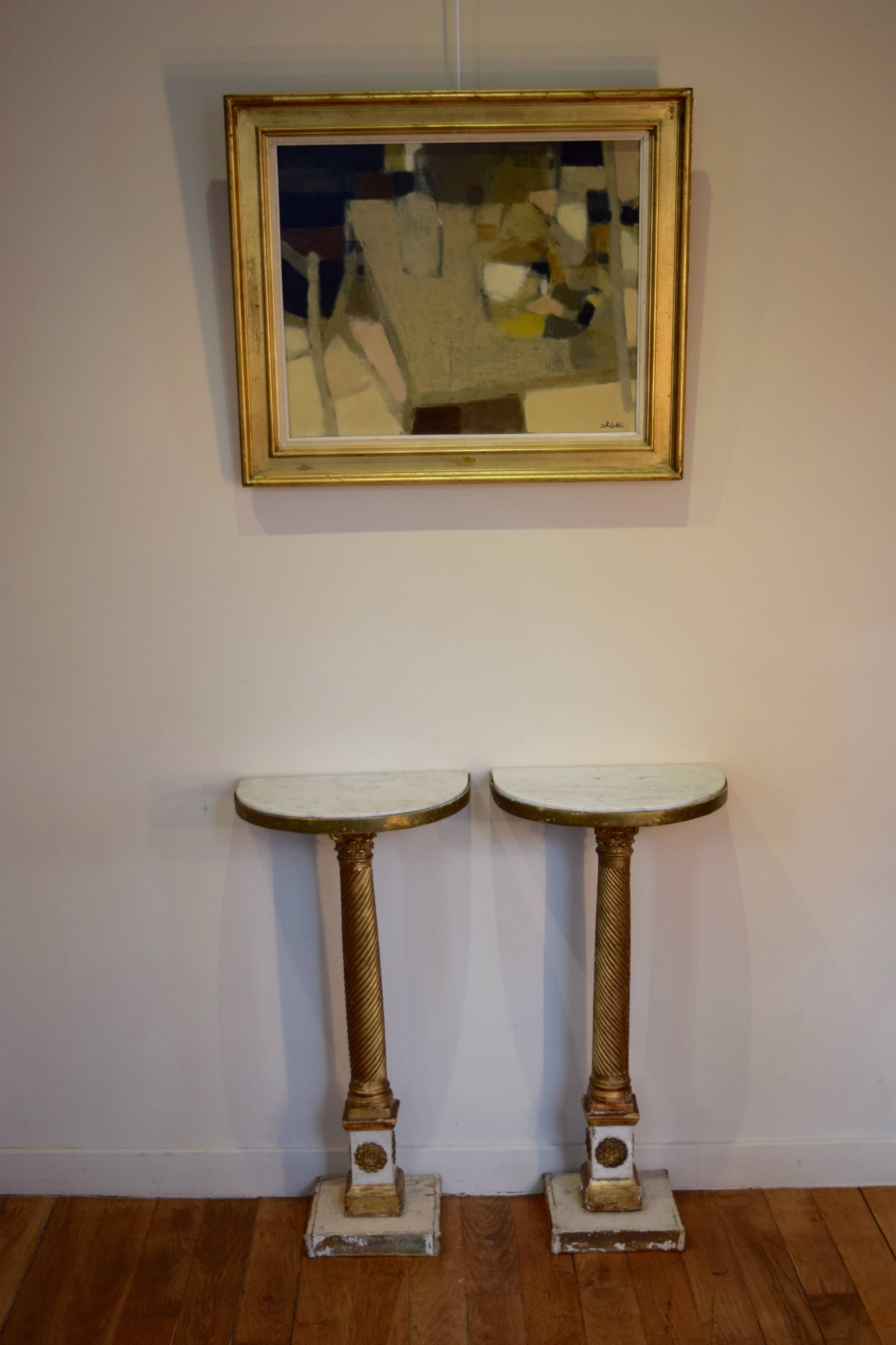 Pair of brackets half moon
