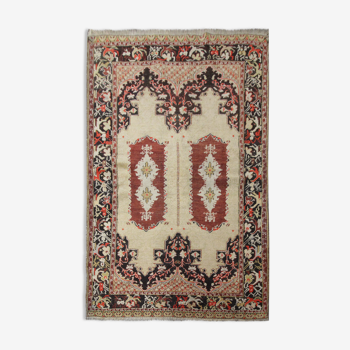 Handwoven antique turkish area rug- 115x180cm