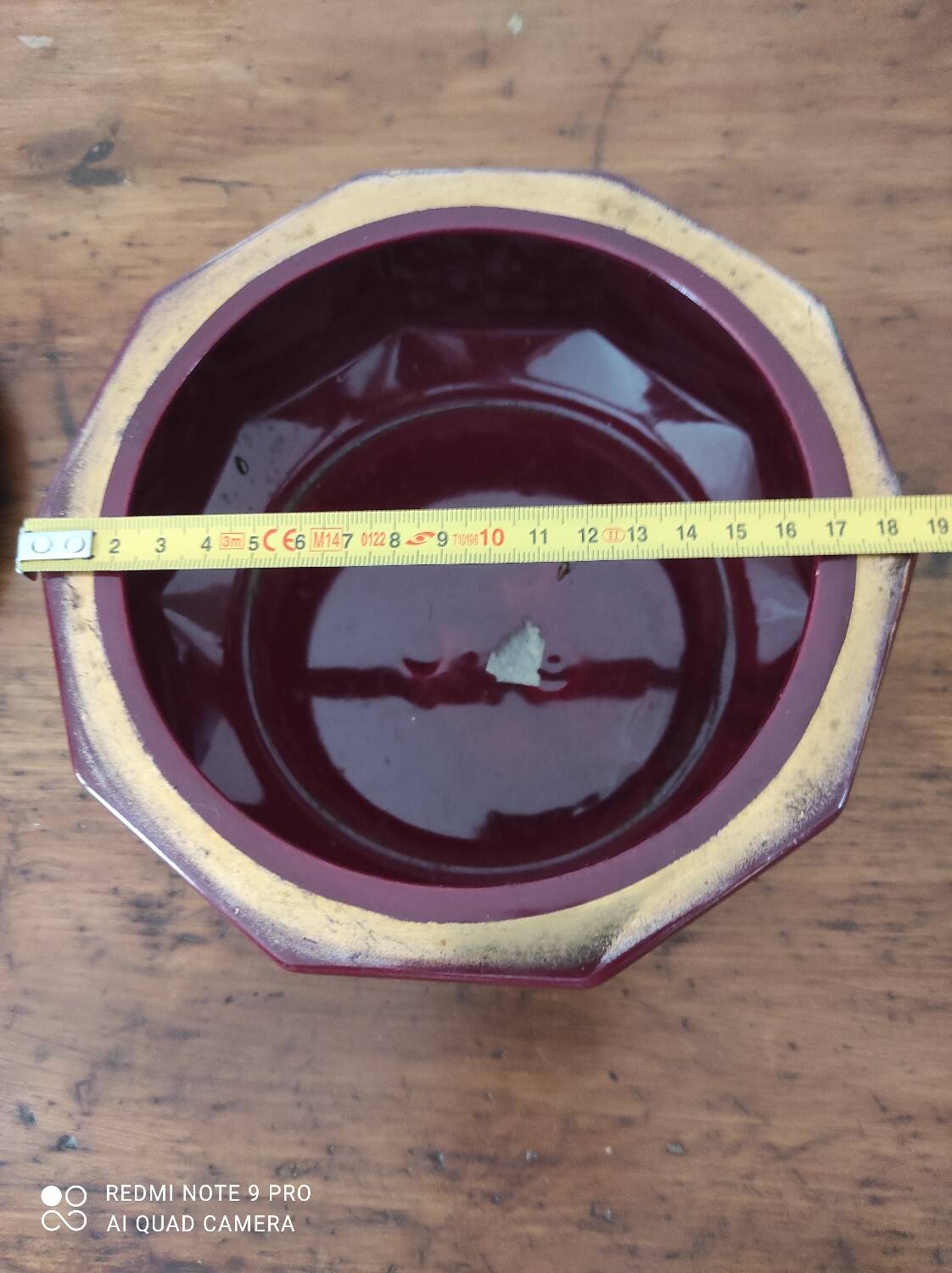 Poet Laval candy box