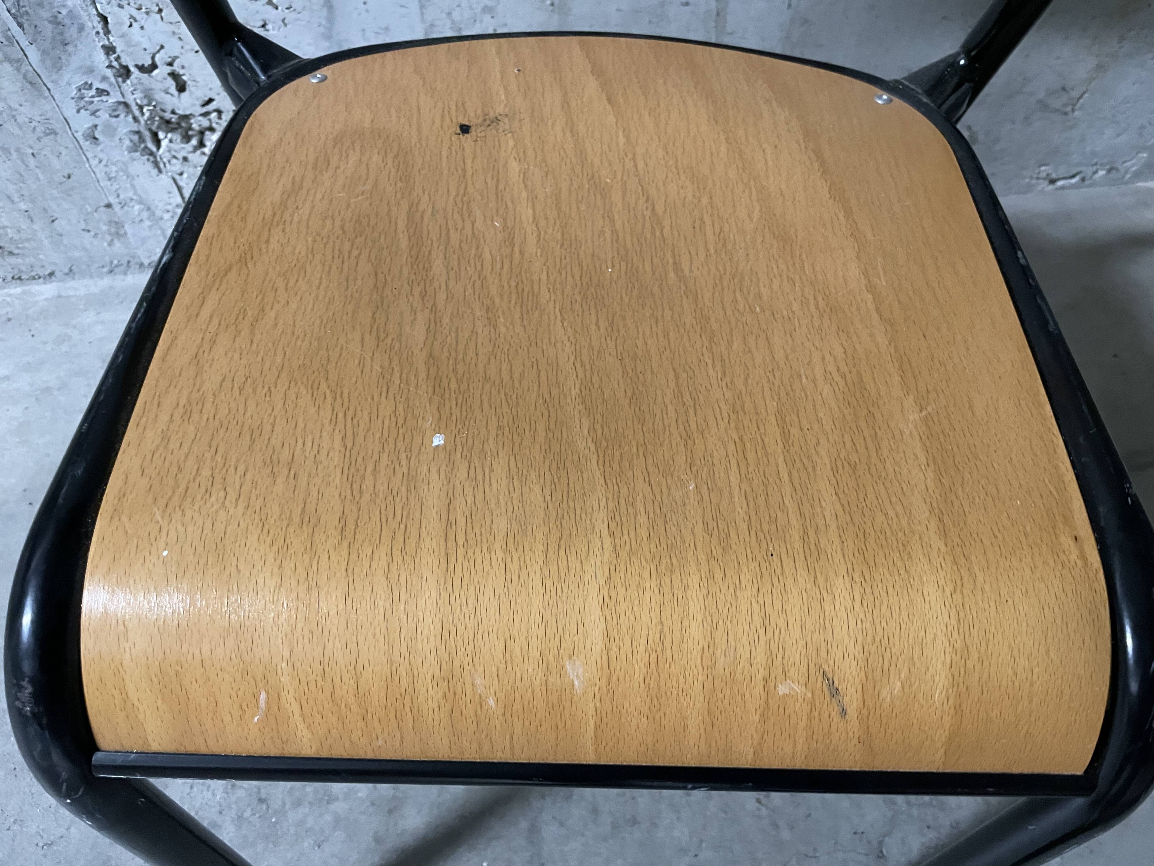 80s school chair