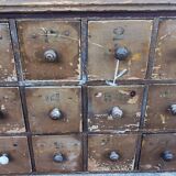 Workshop furniture with 30 drawers