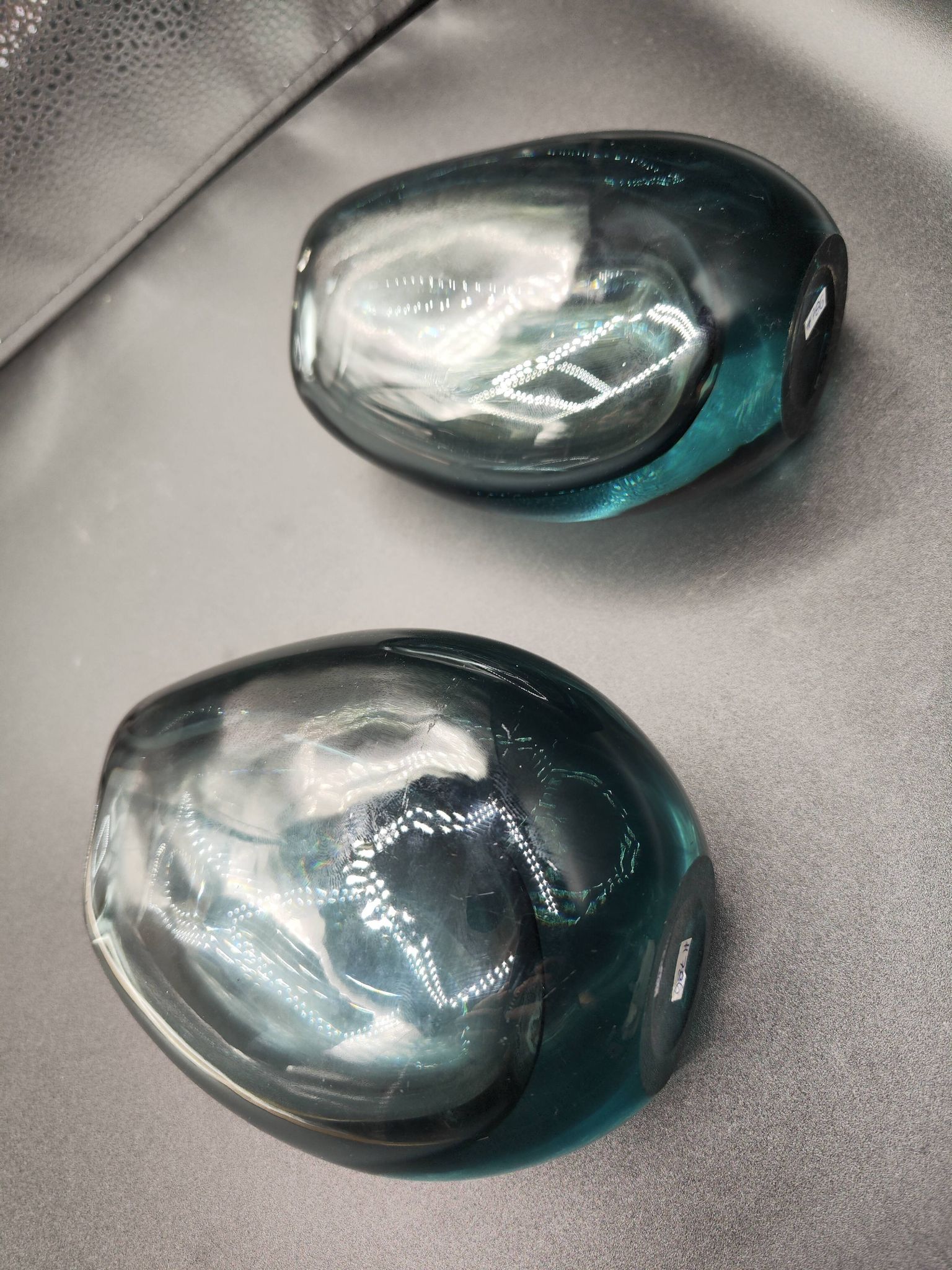 Pair of vases kosta lh1606 vicke lindstrand circa50/60