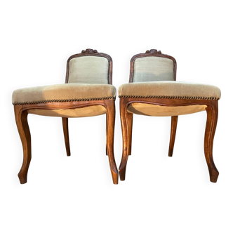 Lot of 2 antique Louis XV style chairs, carved solid wood.