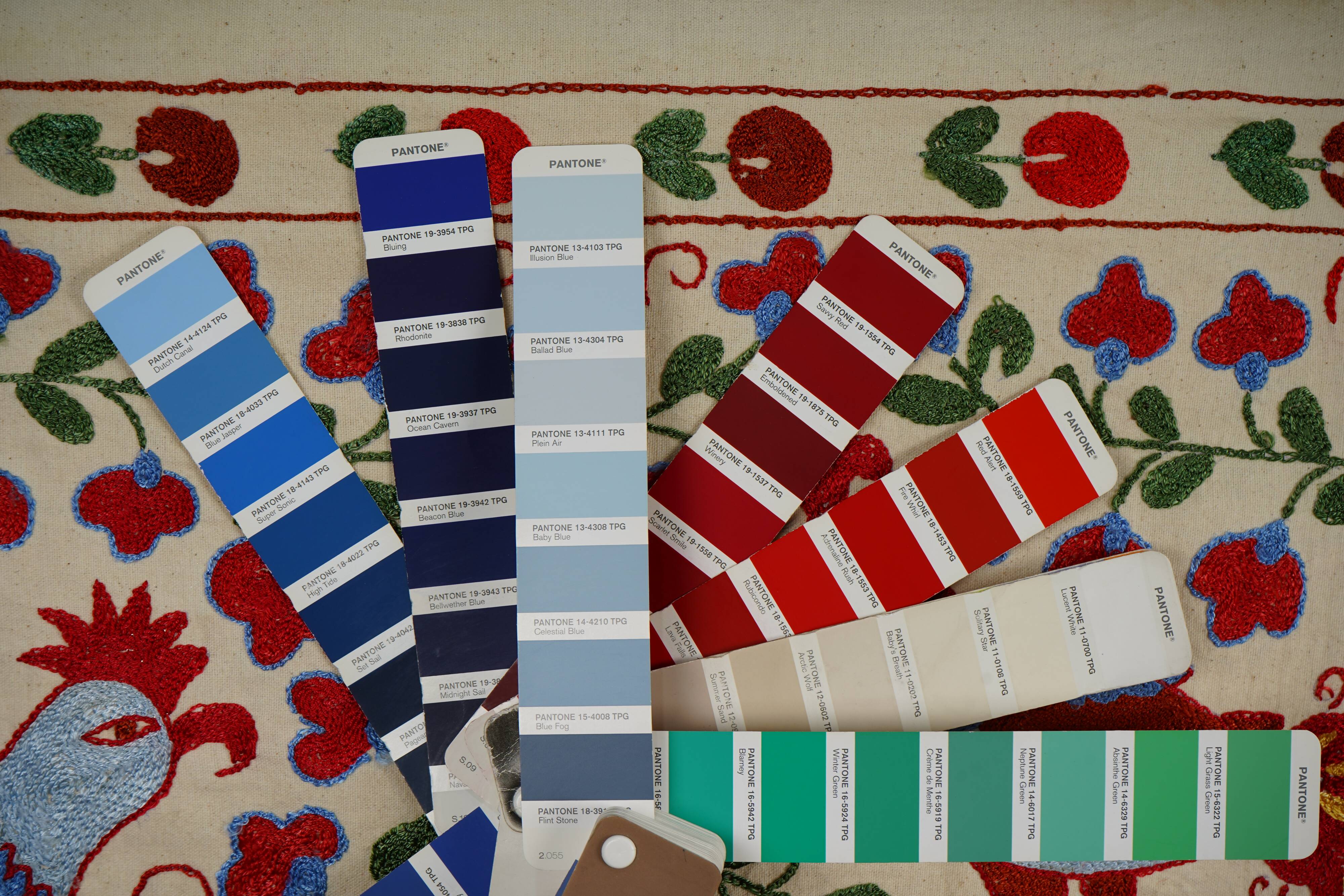 Hand-knotted rug, vintage Turkish rug 50x96 cm