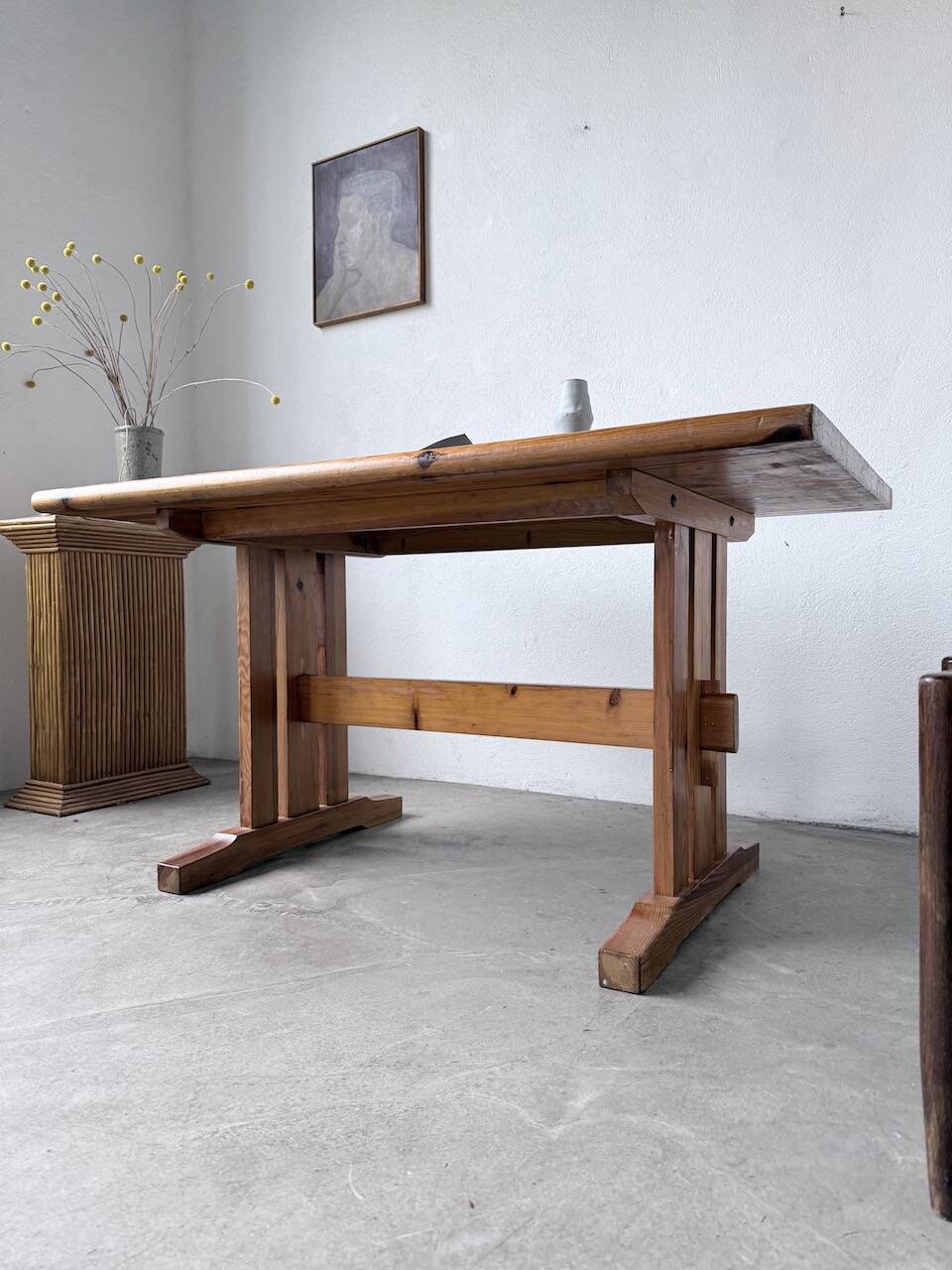 Mountain furniture table made of solid pine