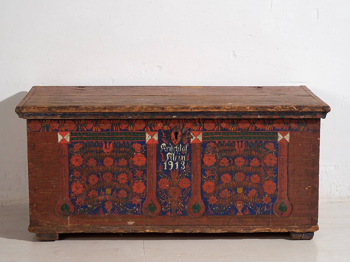 Antique solid wood trunk (circa 1913)