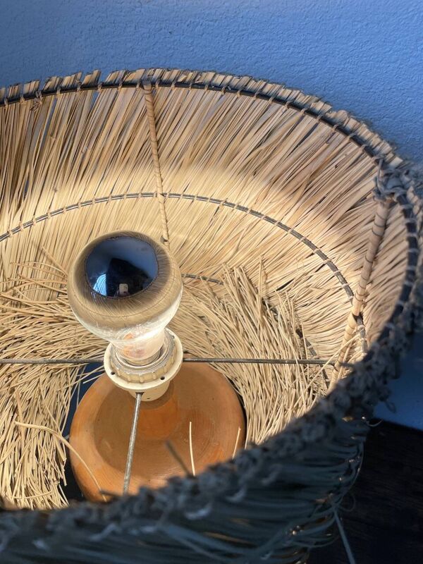 Lampe années 50 bois et paille