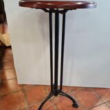 Pedestal table / standing up with cast iron base