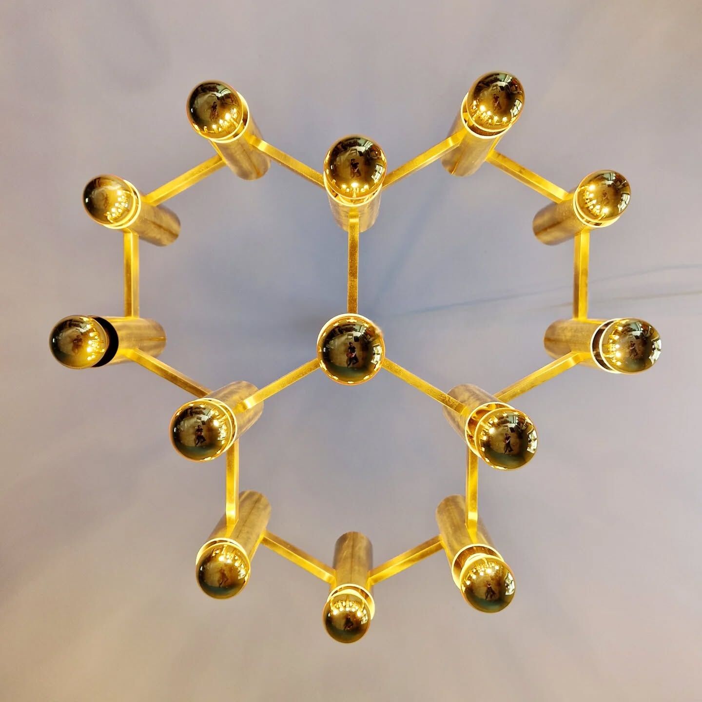 Large brass chandelier, design by Gaetano Sciolari, Boulanger, 1970.