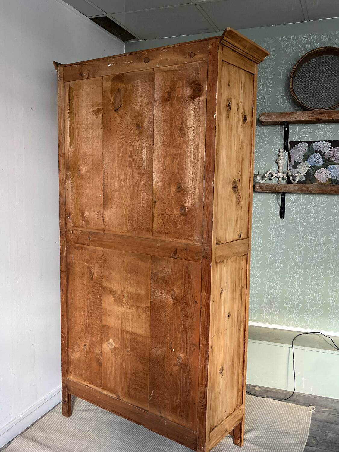 Raw wood wardrobe