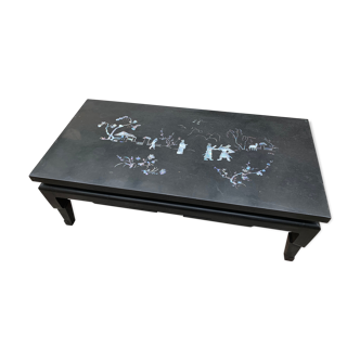 Chinese coffee table lacquered and mother-of-pearl