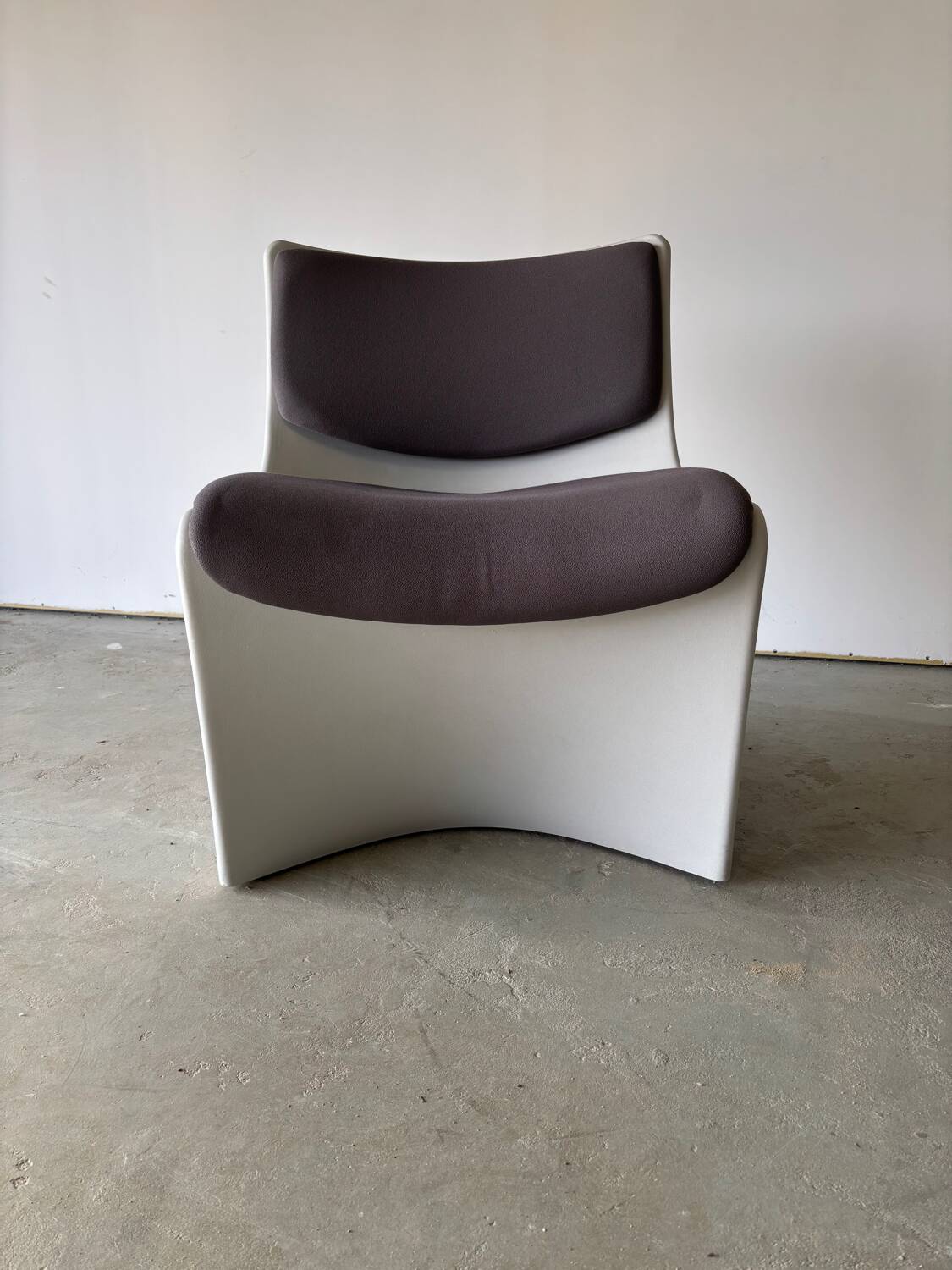 Series of 3 designer armchairs Space by A. Pinaffo and P. Scagnellato