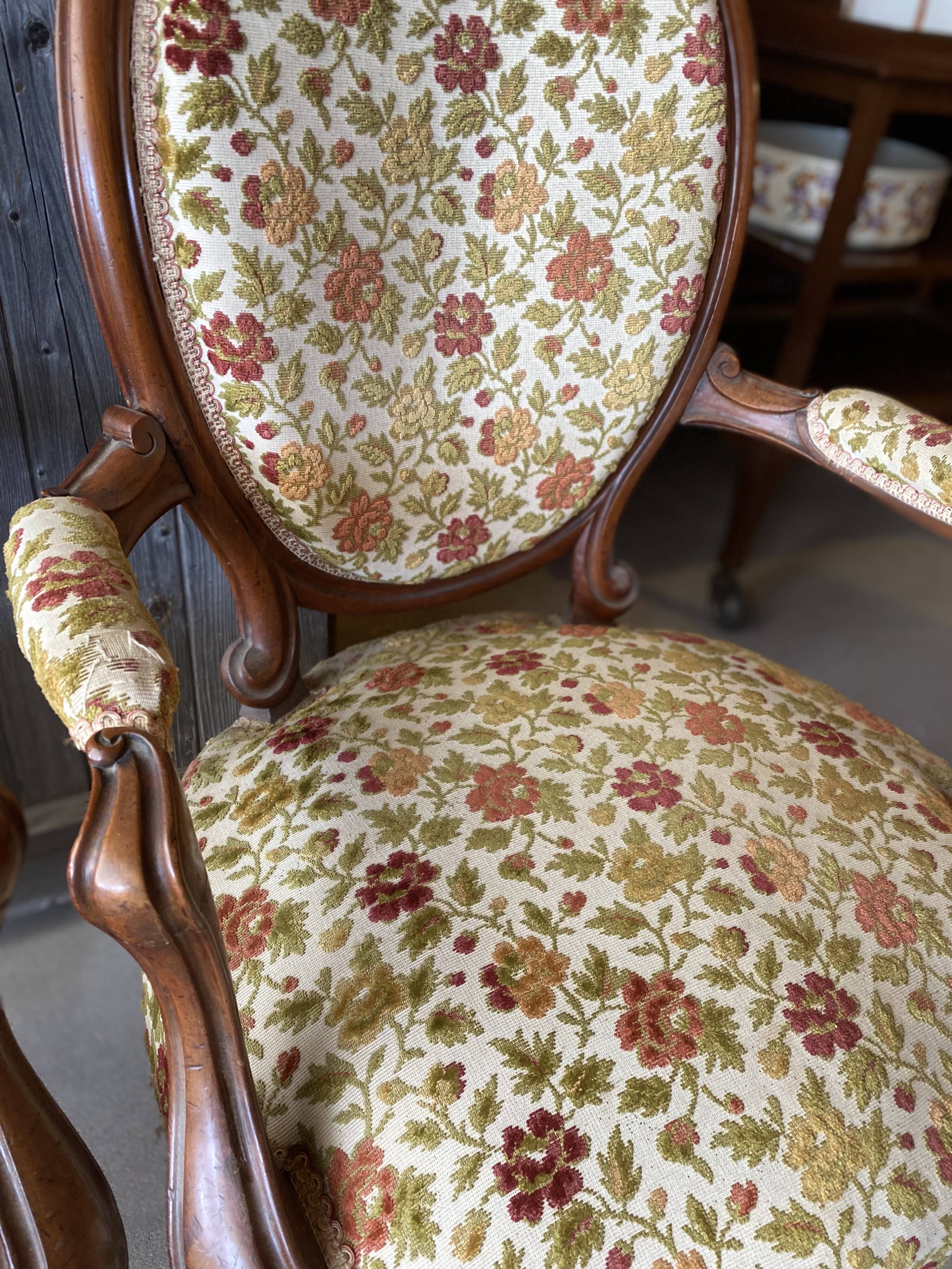 Pair of mahogany convertibles