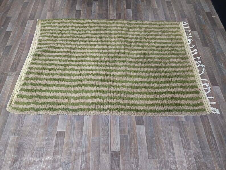 Handmade Moroccan rug 250cm x 150cm