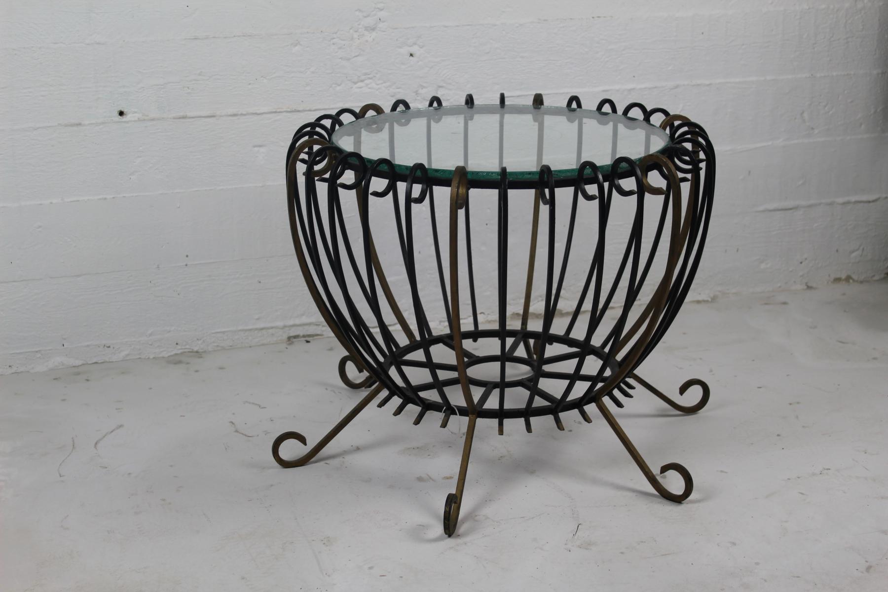 Table low vintage iron