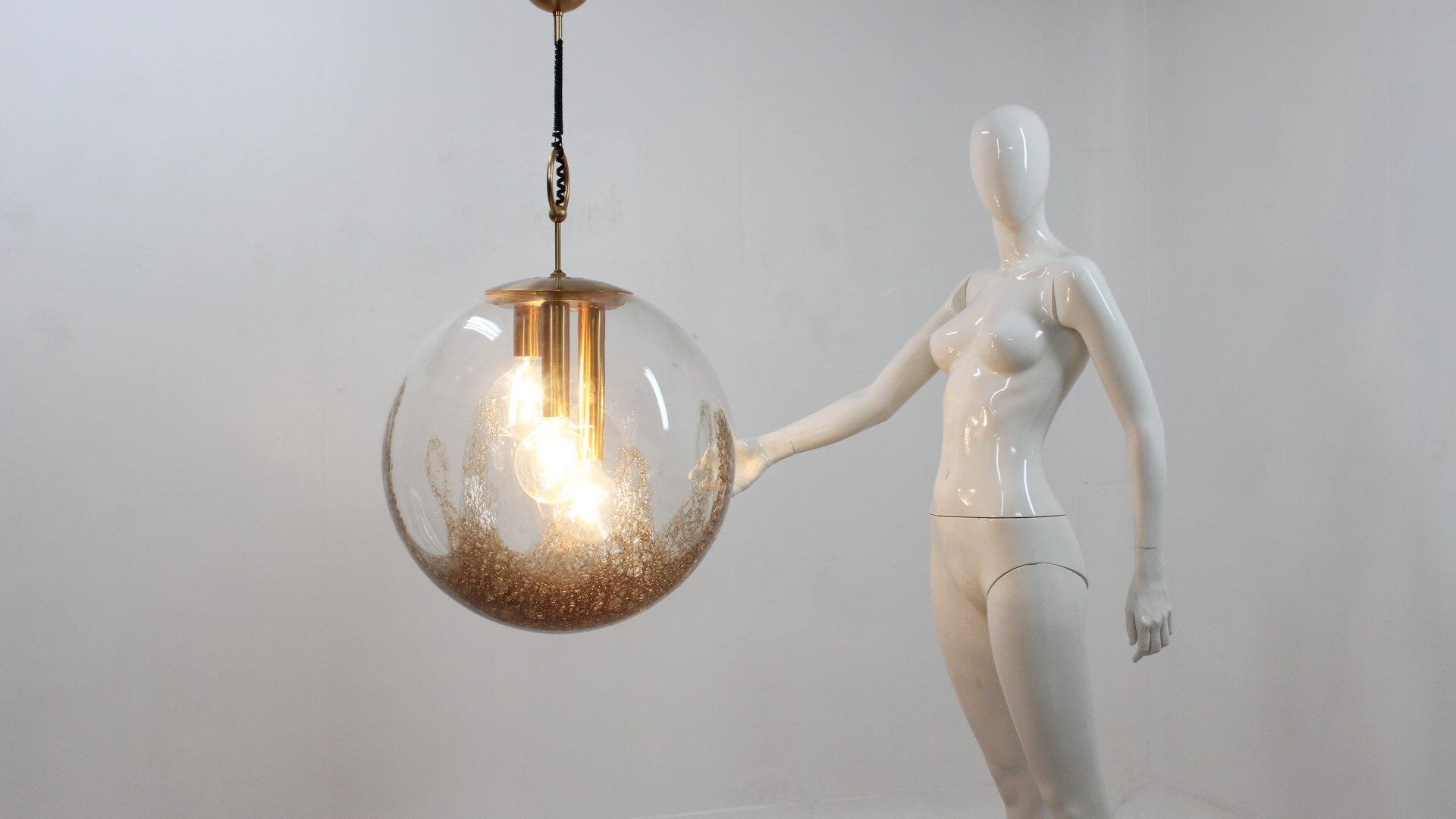 La Murrina  globe pendant lamp 1970s