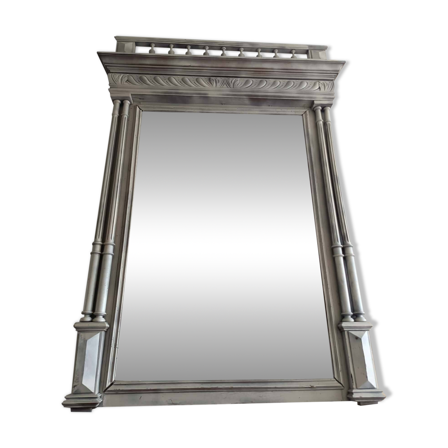 Large mirror / trumeau in patinated carved wood – antique style