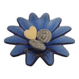 Empty flower pocket
