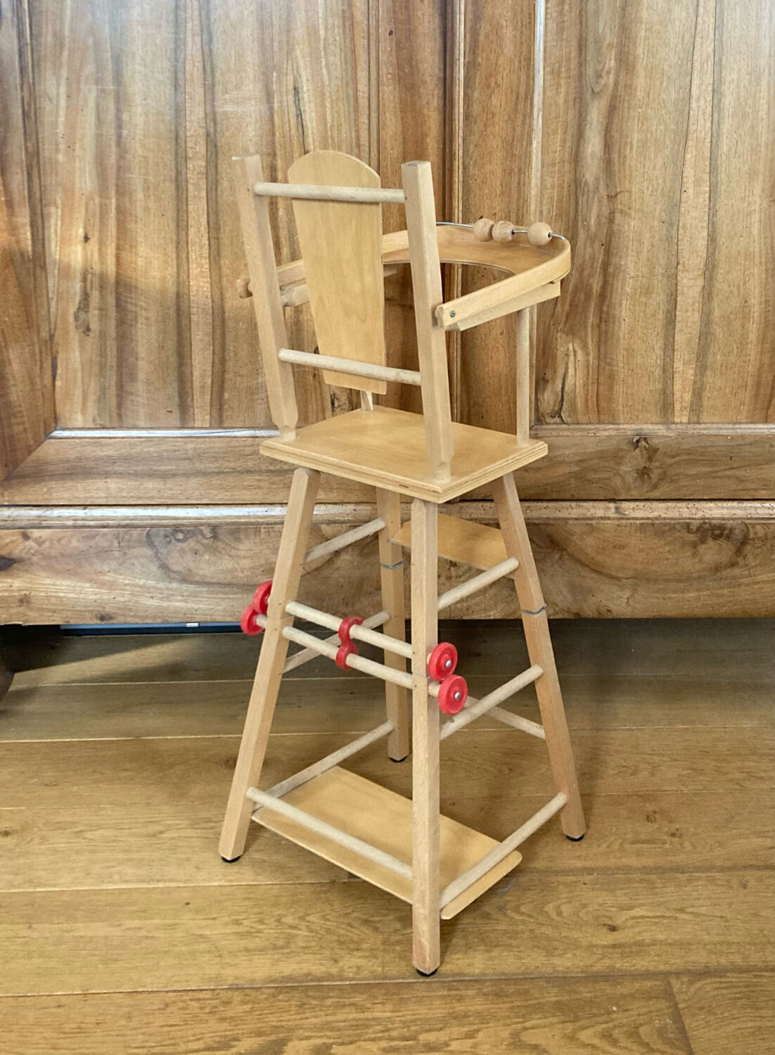 Doll high chair from the 20th century, convertible into a walker (deliverable)