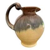 Ceramic pitcher / carafe