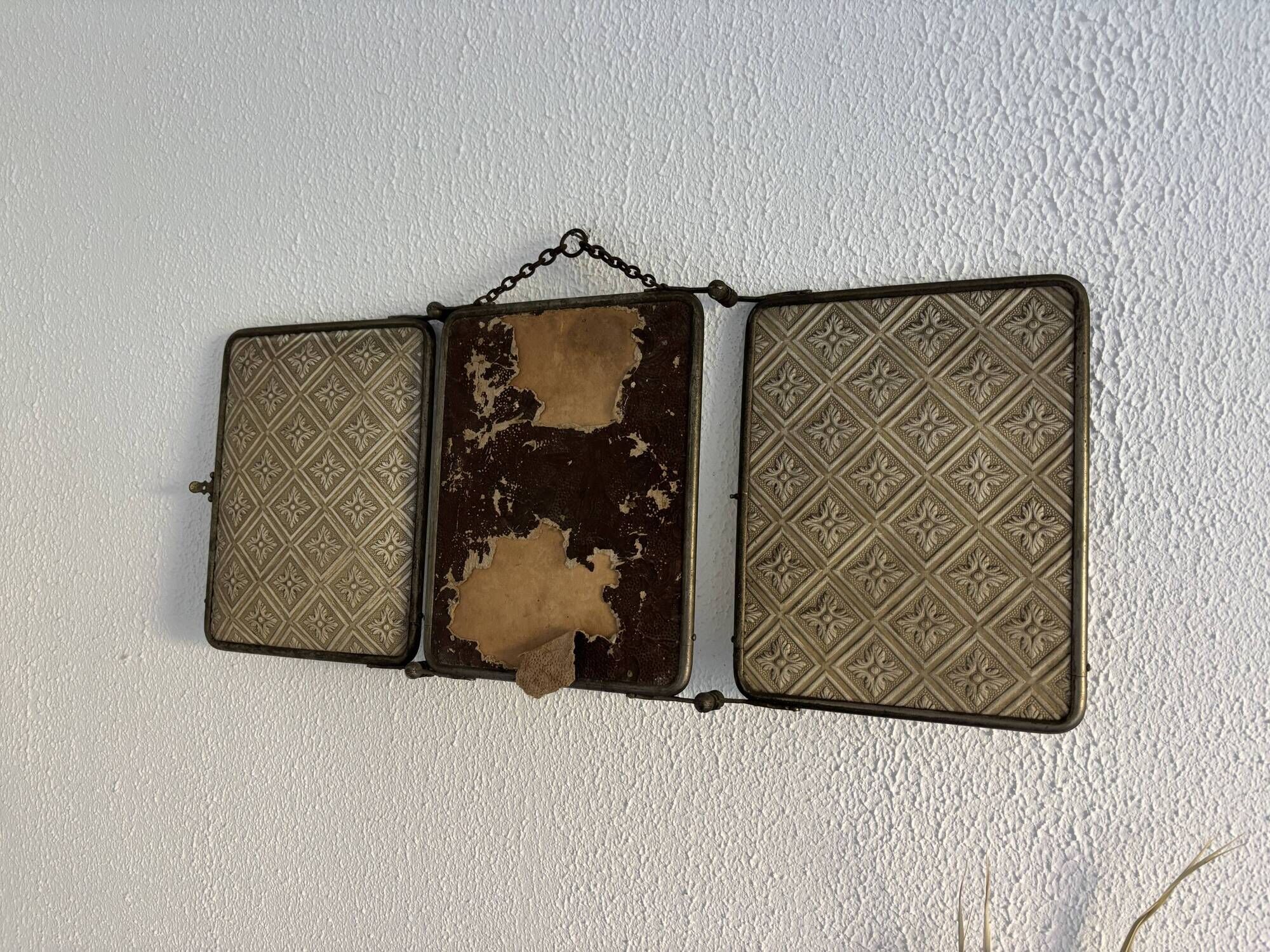 Vintage 1930s triptych barber mirror in ivory faux leather Art Deco - 27 x
