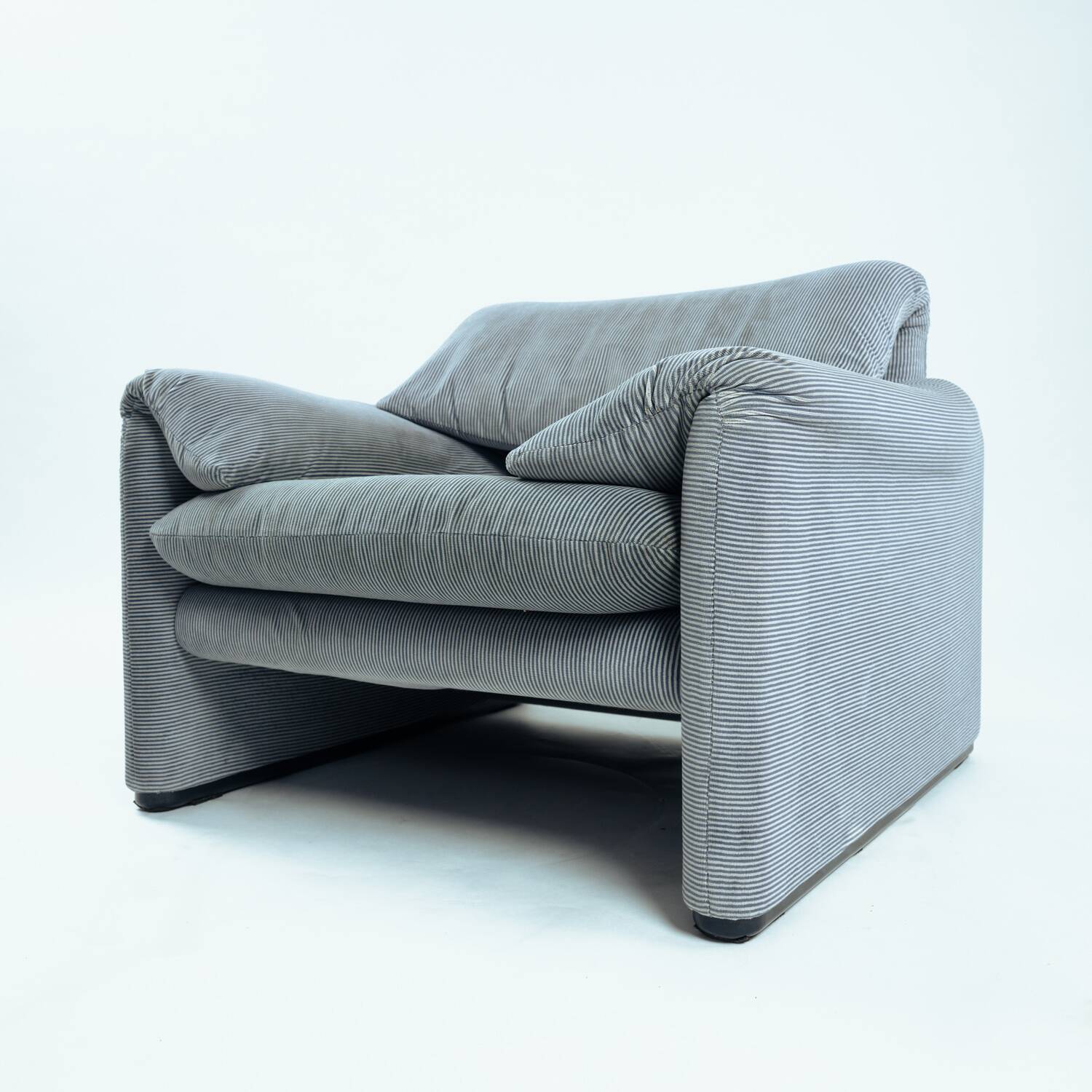 Chaise Maralunga avec repose-pieds par Vico Magistretti pour Cassina, années 1970