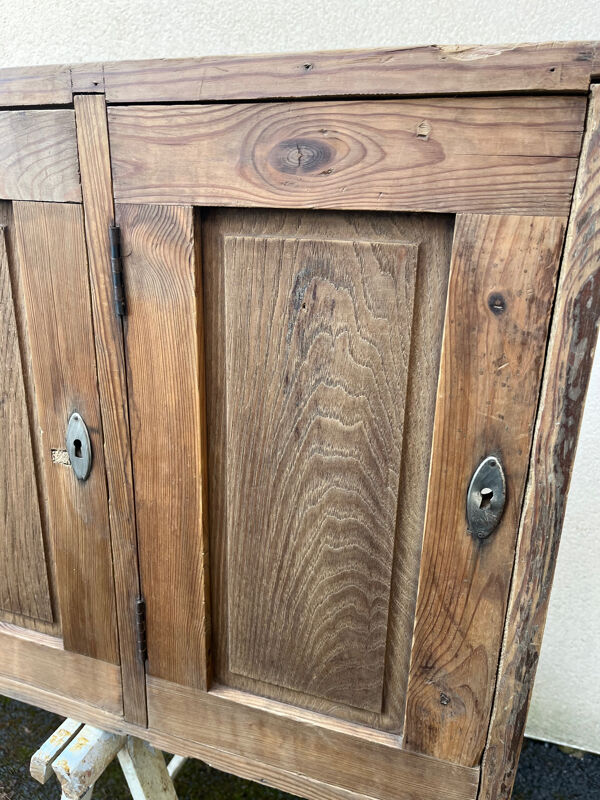 Étagère / ancien meuble enfilade boîtes aux lettres bois
