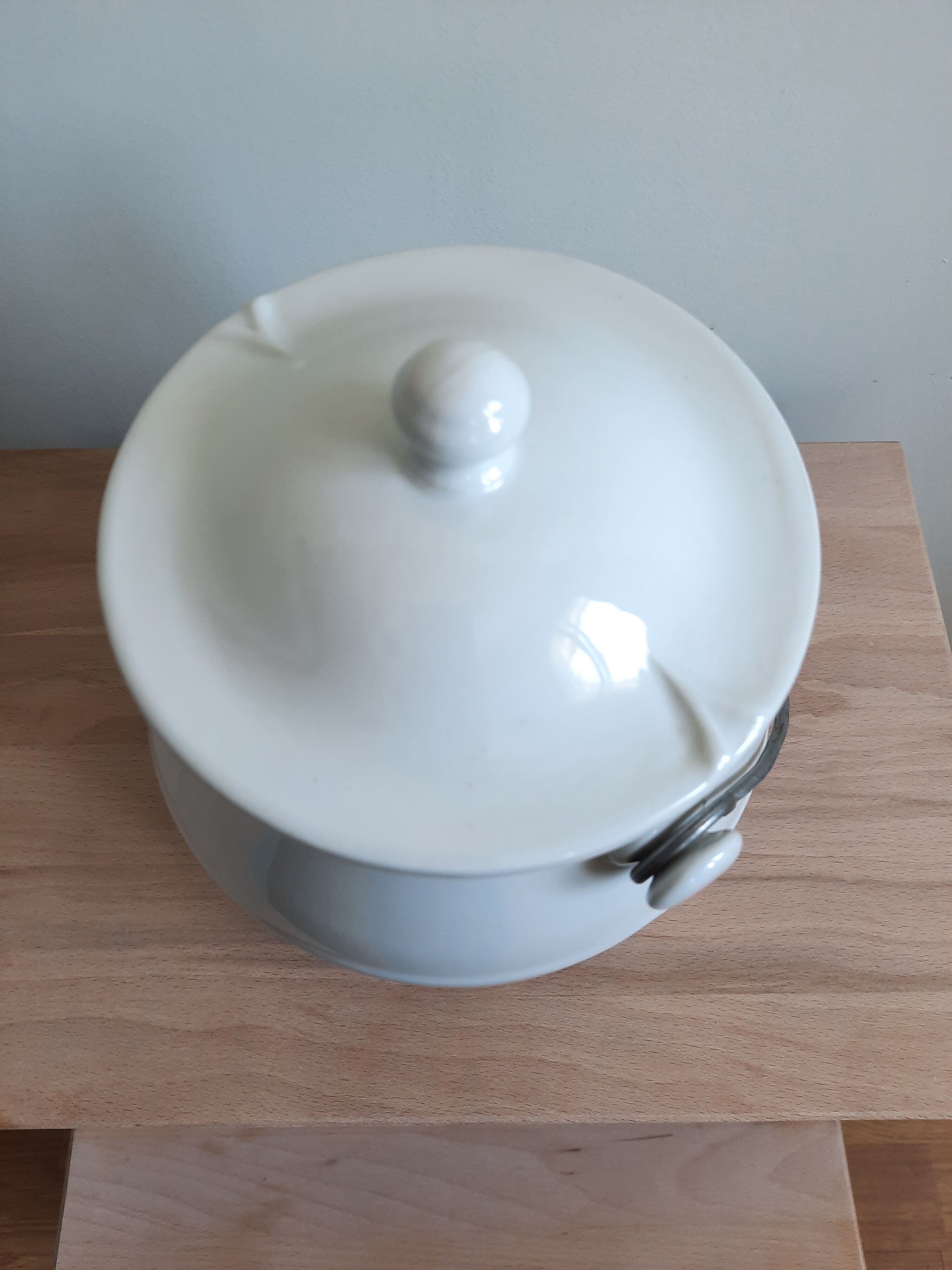 Vintage kitchen pot in Aluminite Frugier Limoges porcelain