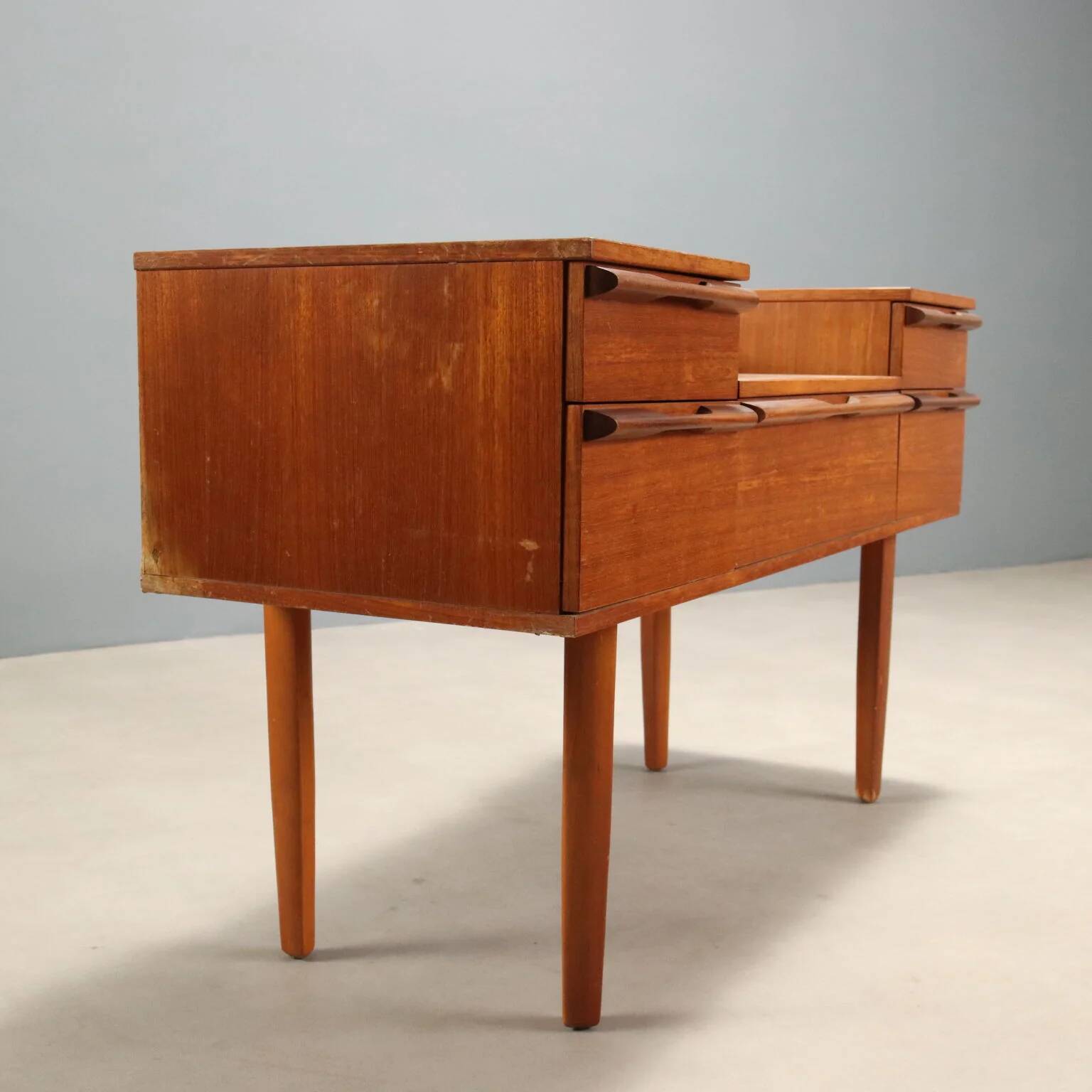 Coiffeuse anglaise vintage avec tiroirs des années 1960