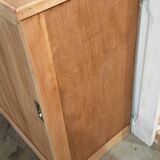 Meuble de métier à portes coulissantes