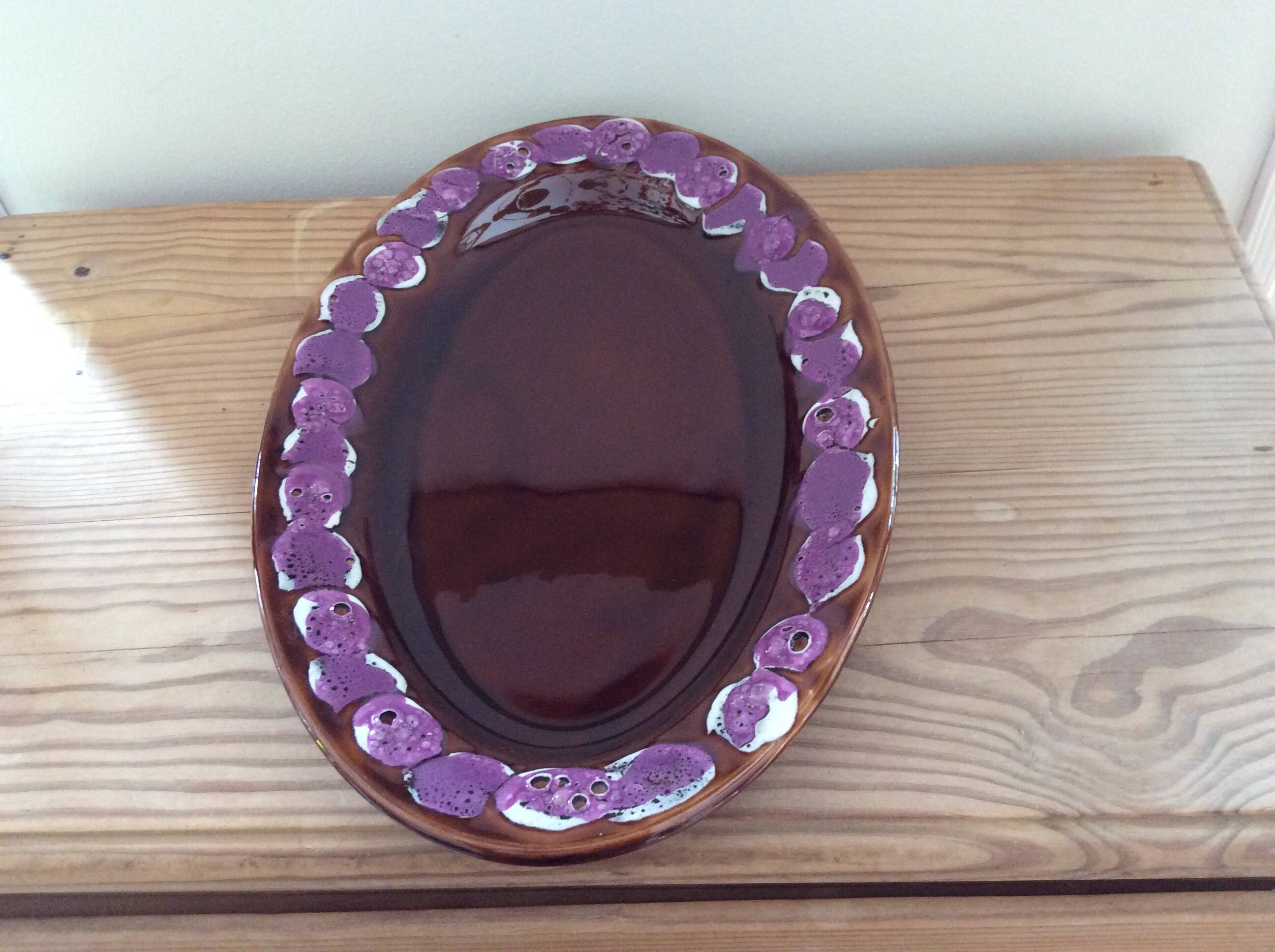 Oval dish