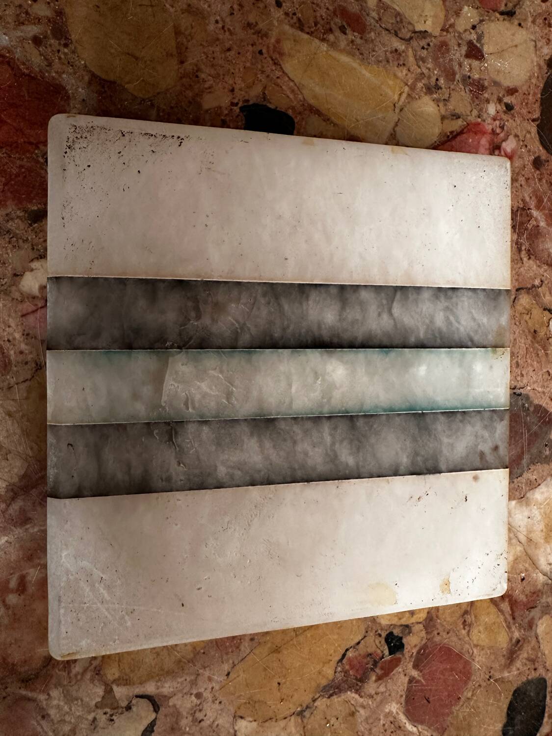 Art Deco ashtray/trinket tray in tricolor marble