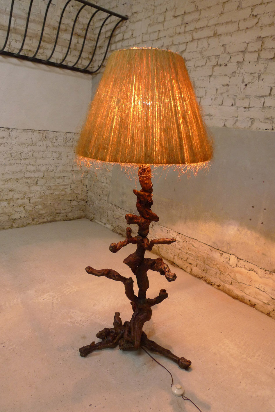Vine cep lamp, 1970