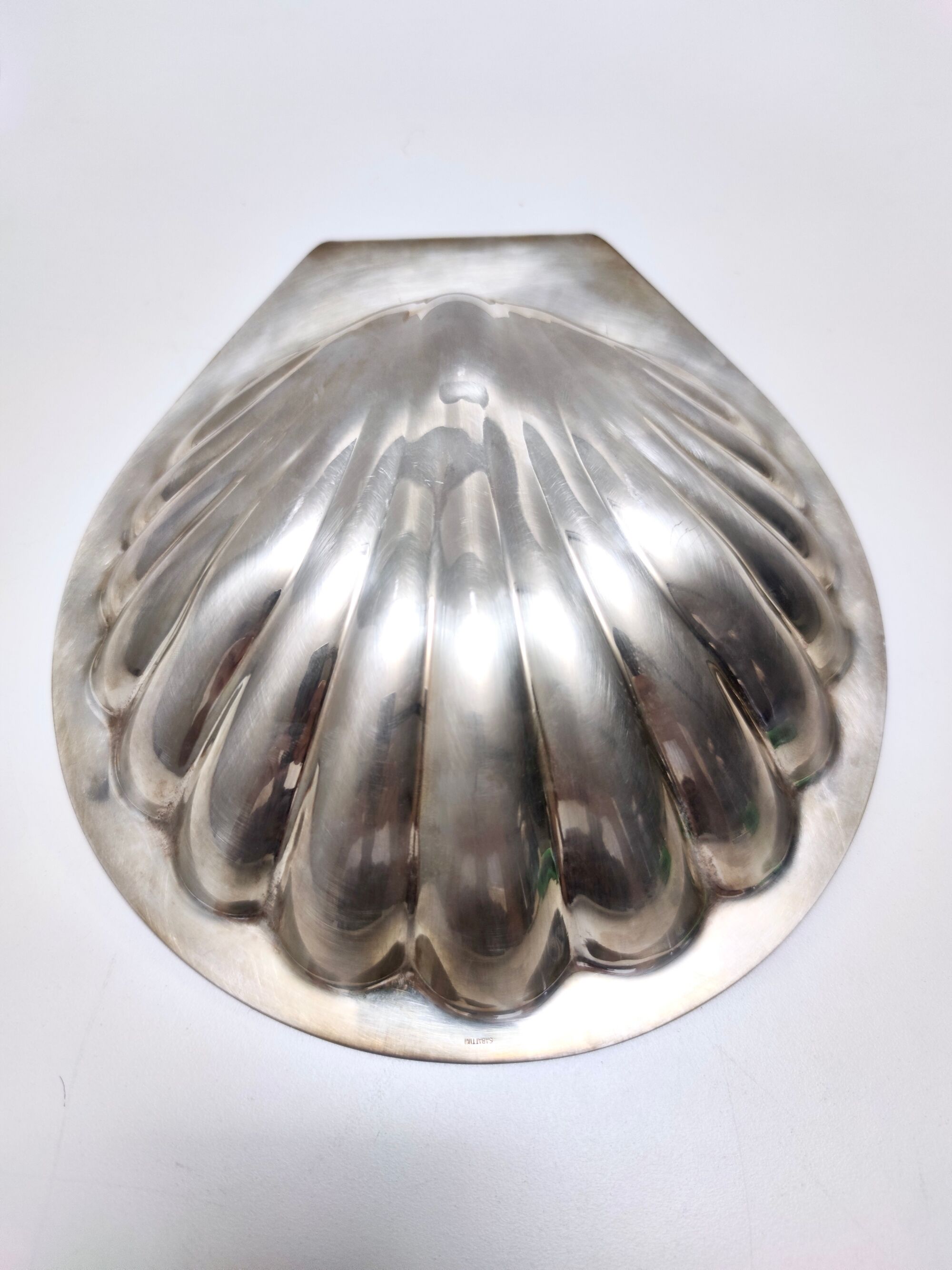 Postmodern lino sabattini silver-plated brass and glass shell vide-poche, italy