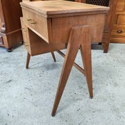 Bureau d'appoint vintage années 1950 à pieds compas