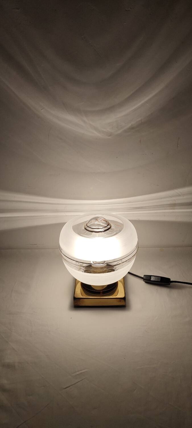Lampe de table métallique. Espagne, années 1960.