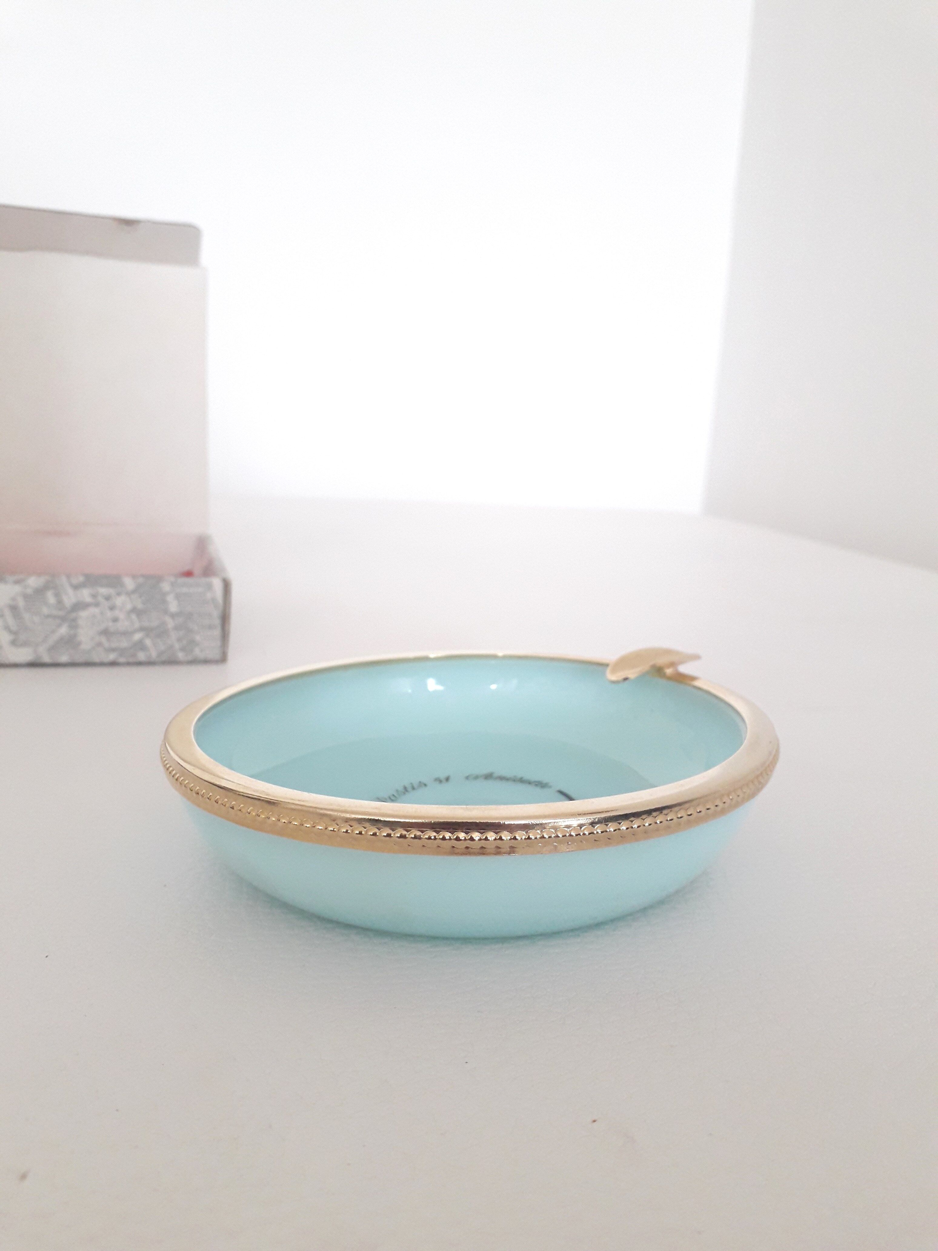 Vintage ashtray - pastis 51 - pastel blue opaline - 1970