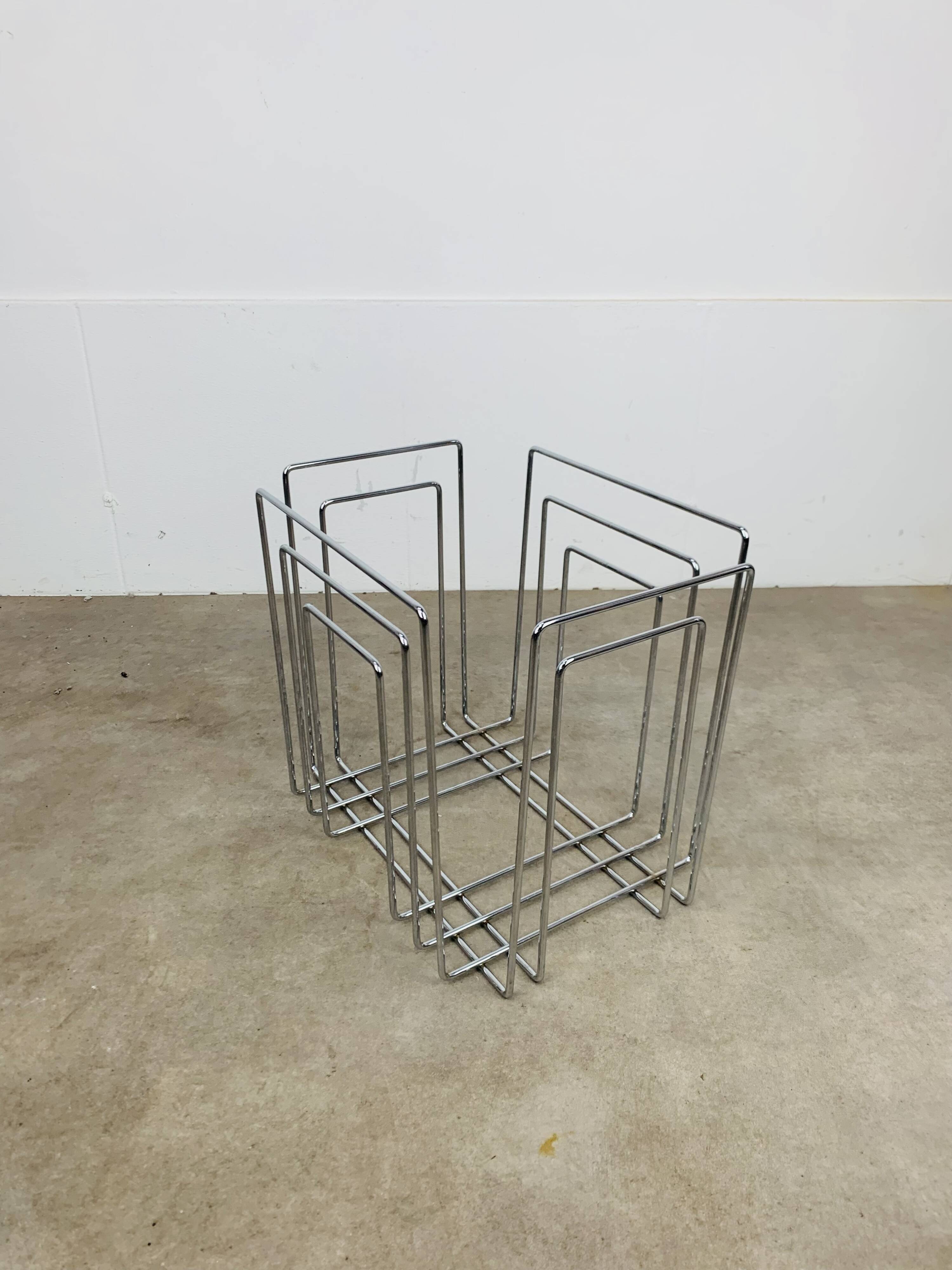 Porte revue en métal chromé par Willi Glaeser pour TMP années 80