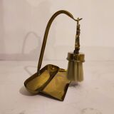 1/5 English brass crumb pickup