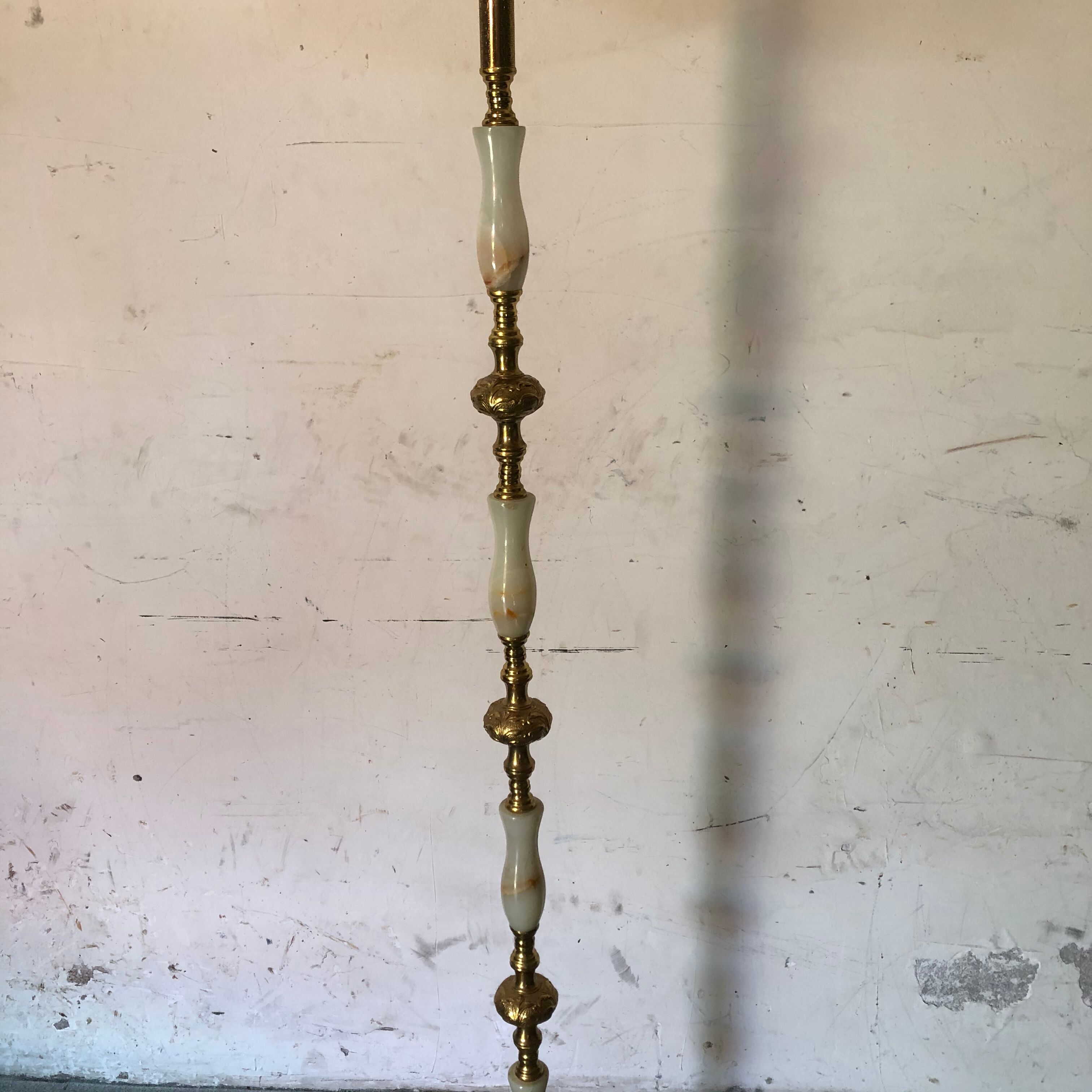 Floor lamp