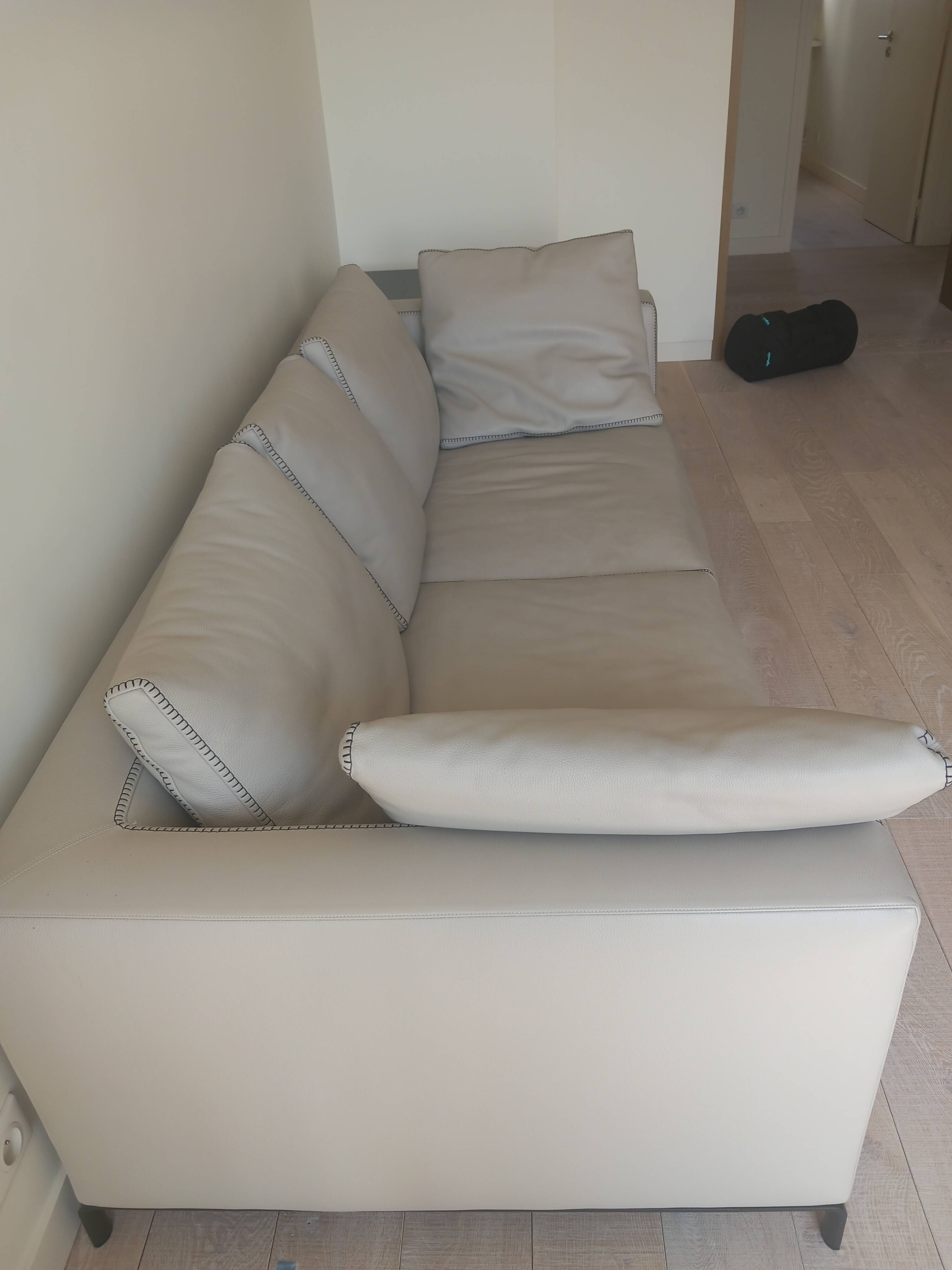 B&B Italia Ray 3-seater sofa in grey leather – Price negotiable