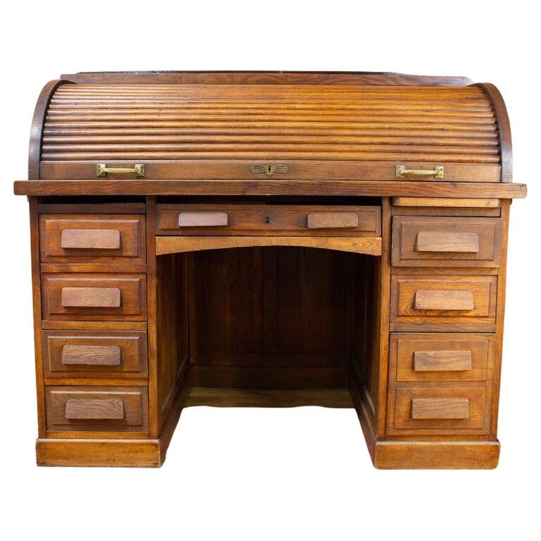 Bureau américain à rideau, vers 1940