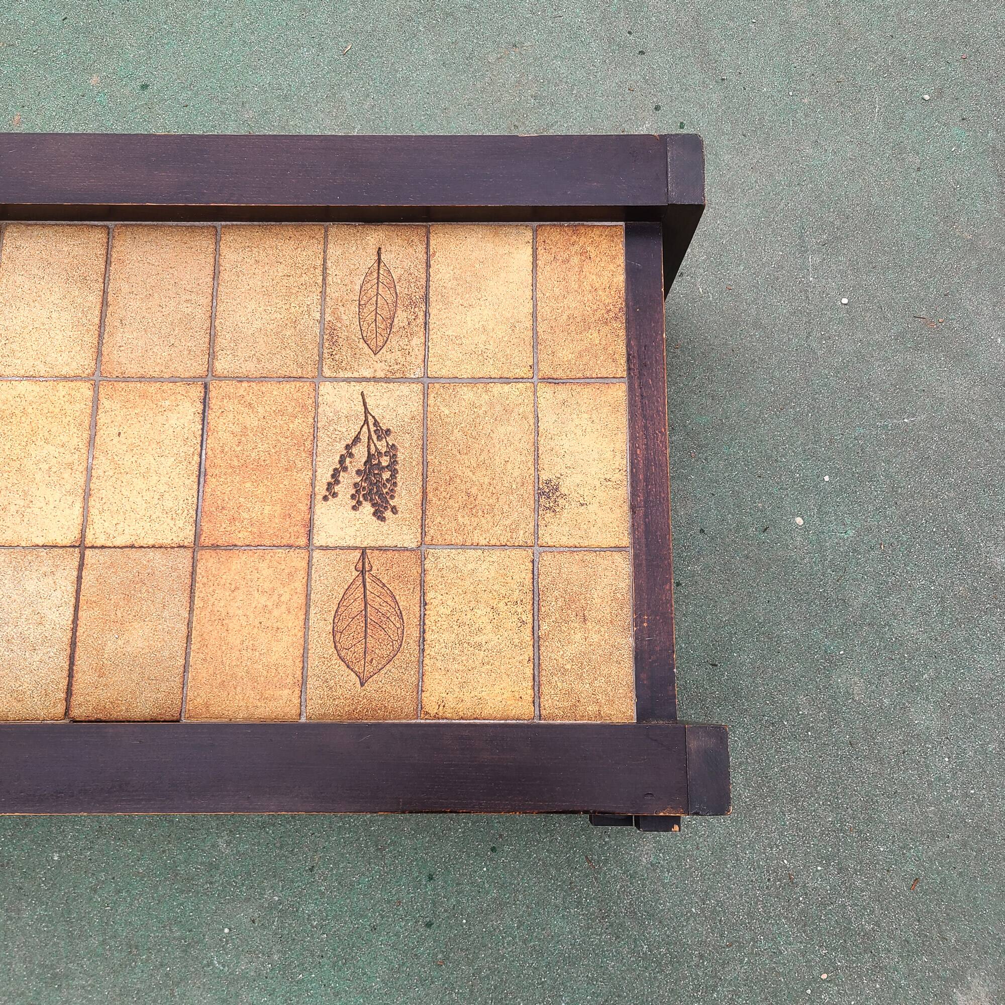 Table basse céramique motif herbier