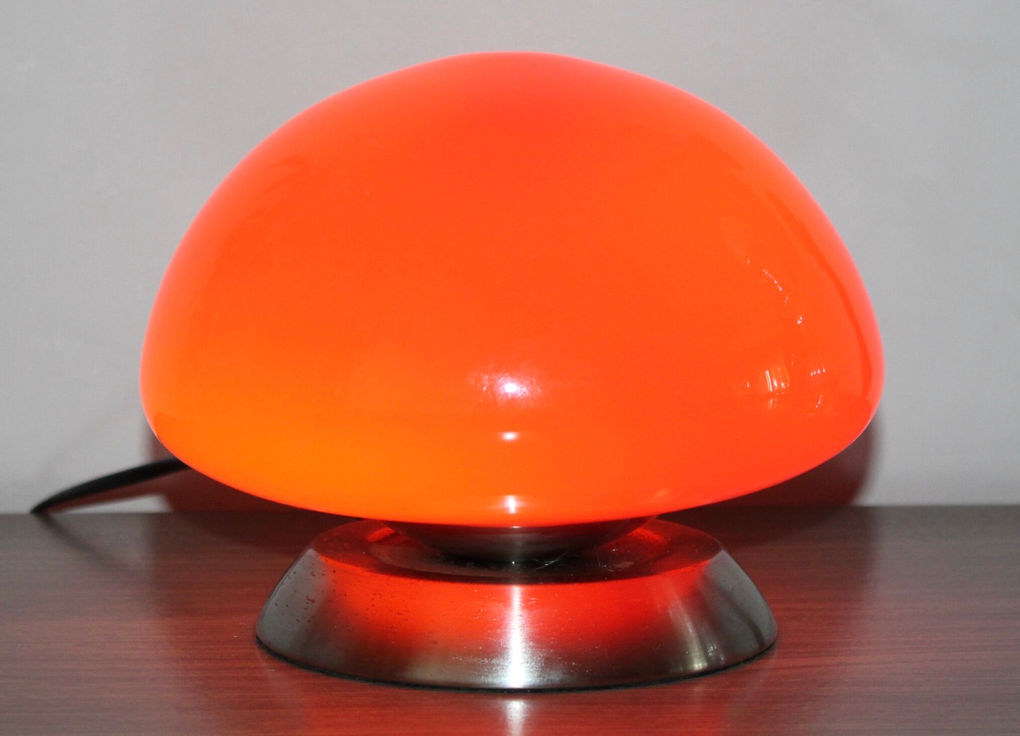 Mushroom lamp