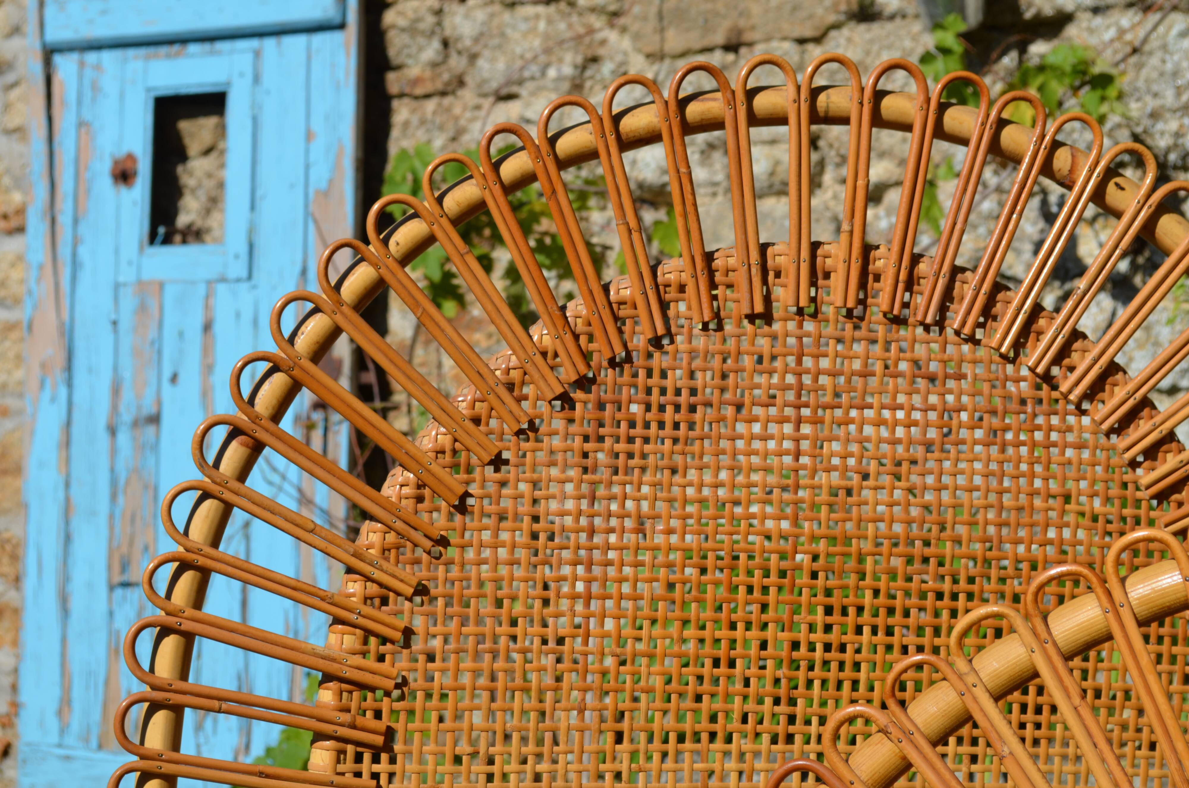 Rattan bed for one place