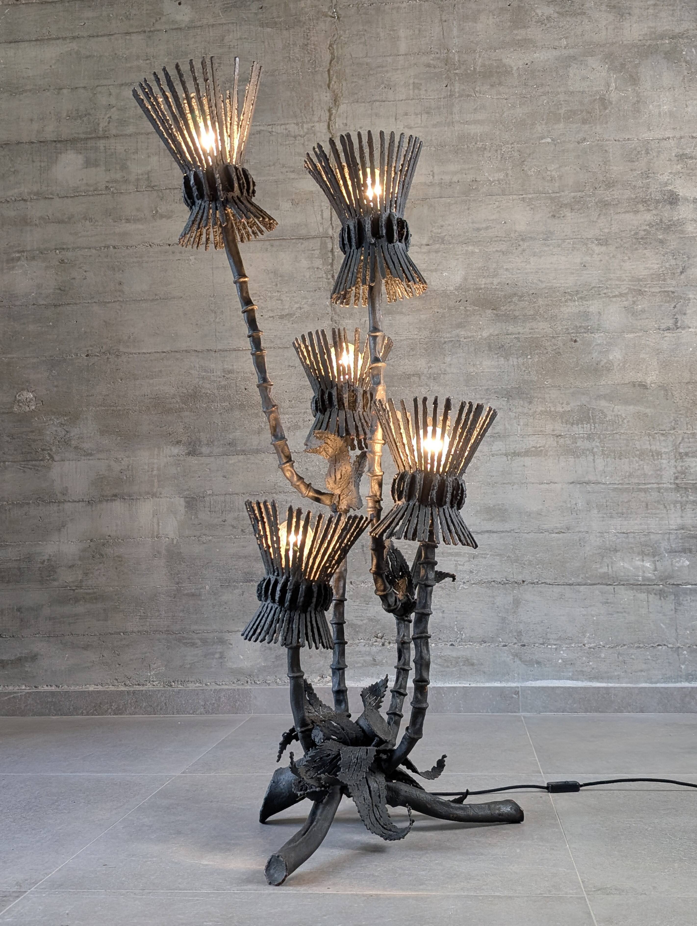 Brutalist floor lamp with five thistle-shaped lights in black wrought iron, 1970s