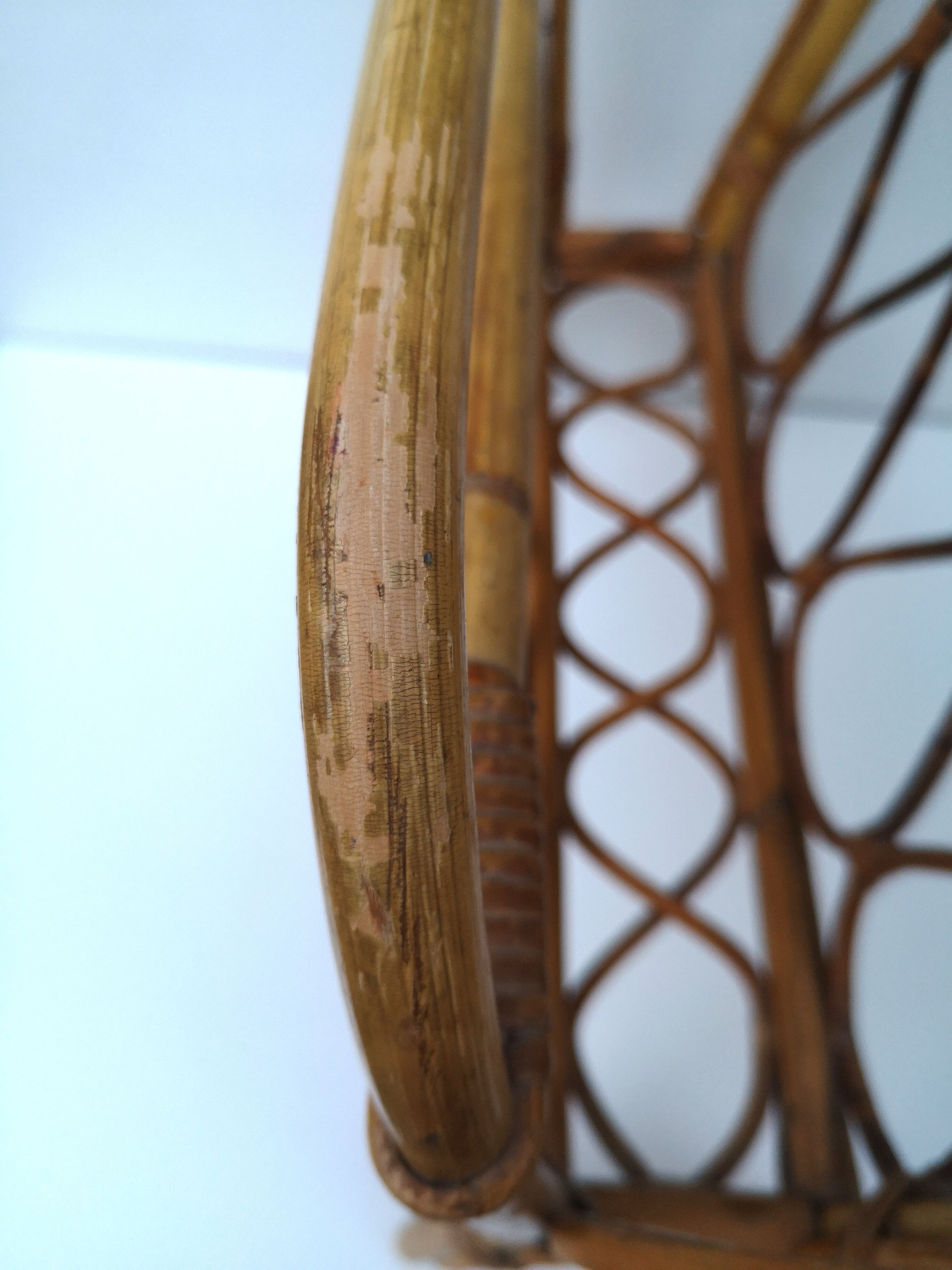 Vintage rattan magazine door